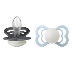 Napp Supreme 2-pack Silicone Str 2 Iron/Baby Blue Glow | Baby & Barn - Sköta - Nappar | BabyMode
