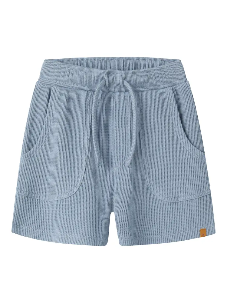 Lil Atelier Harun Sweat Shorts - Dusty Blue - 122 | Barnkläder - Underdelar - Shorts | BabyMode