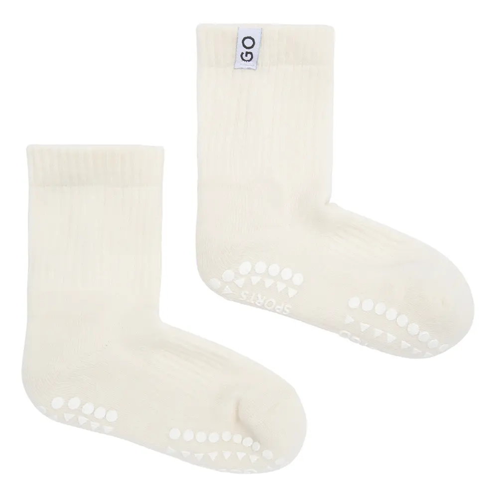 Halksäkra Sportstrumpor - Off White - 17/19 | Barnkläder - Strumpor & strumpbyxor - Halkfria strumpor | BabyMode