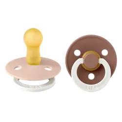 Napp Colour Night 2-pack Latex Rund 6-18 mån - Blush/Woodchuck | Baby & Barn - Sköta - Nappar | BabyMode