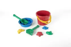 Klassiskt återvunnet hinkset rött i nät