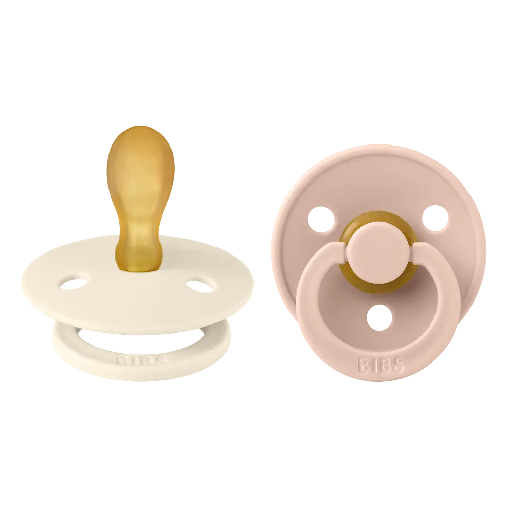 Napp Colour 2-pack Latex Symmetrisk 6-18 mån - Ivory | Baby & Barn - Sköta - Nappar | BabyMode