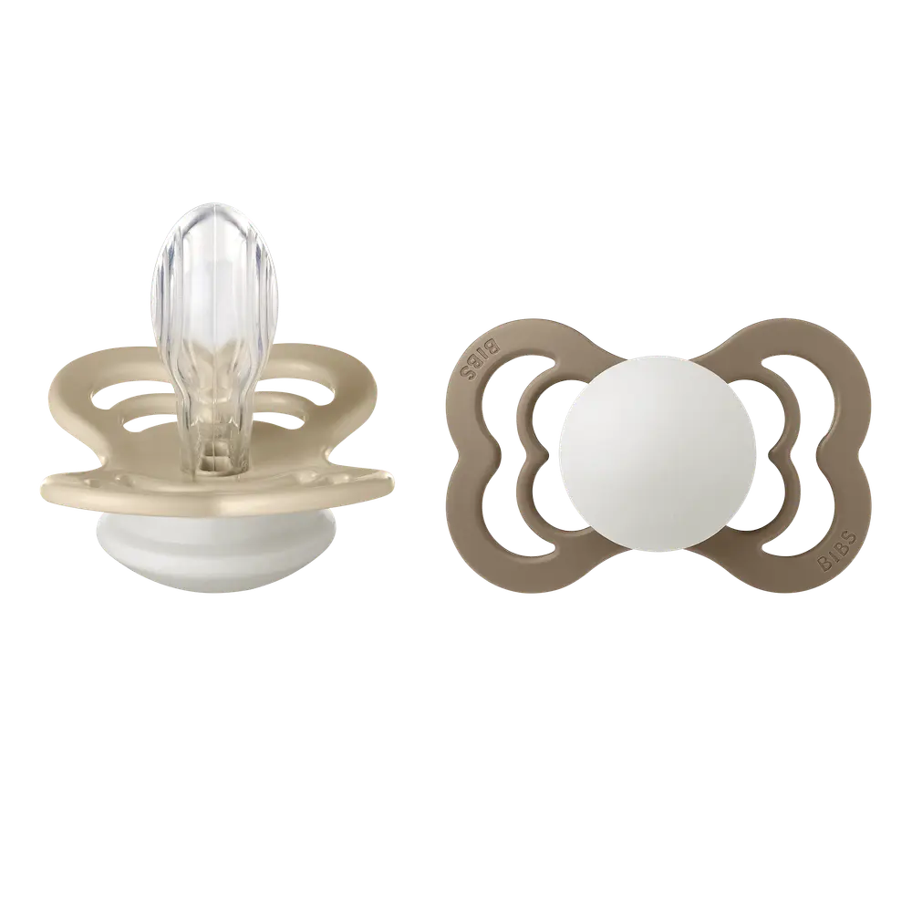 Napp Supreme 2-pack Silicone Str 2 Vanilla/Dark Oak Glow | Baby & Barn - Sköta - Nappar | BabyMode