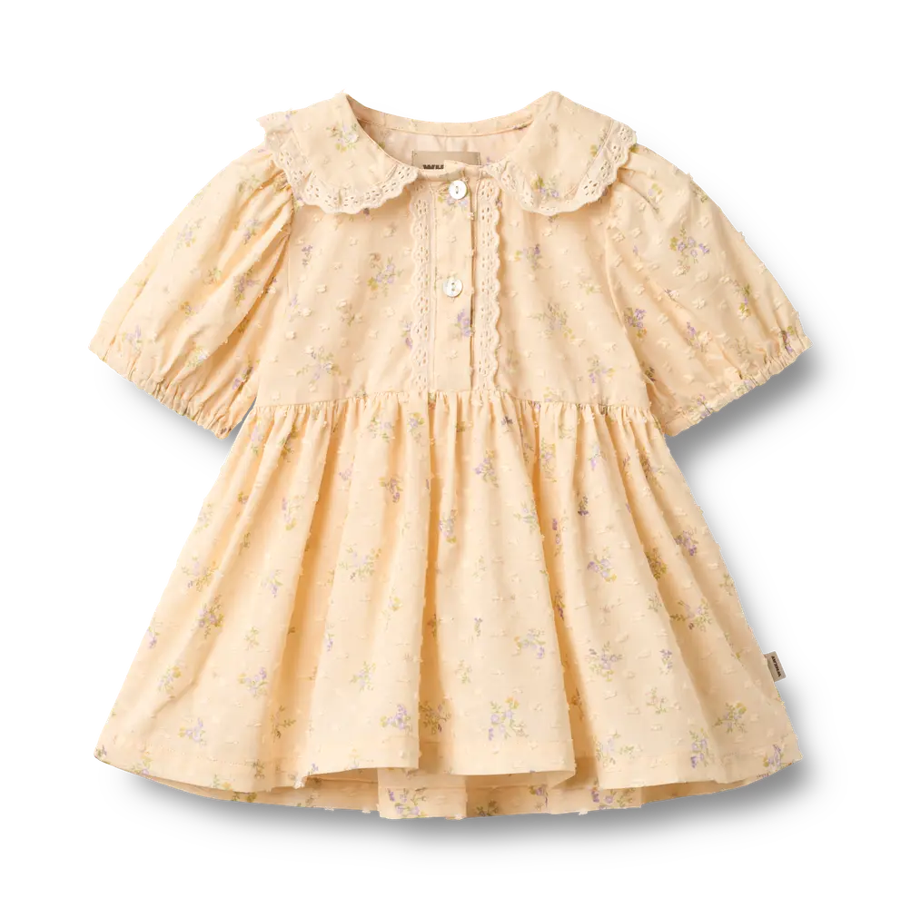 Adele Klänning - Barely apricot flowers - 74 | Barnkläder - Toppar - Klänningar - Klänningar | BabyMode