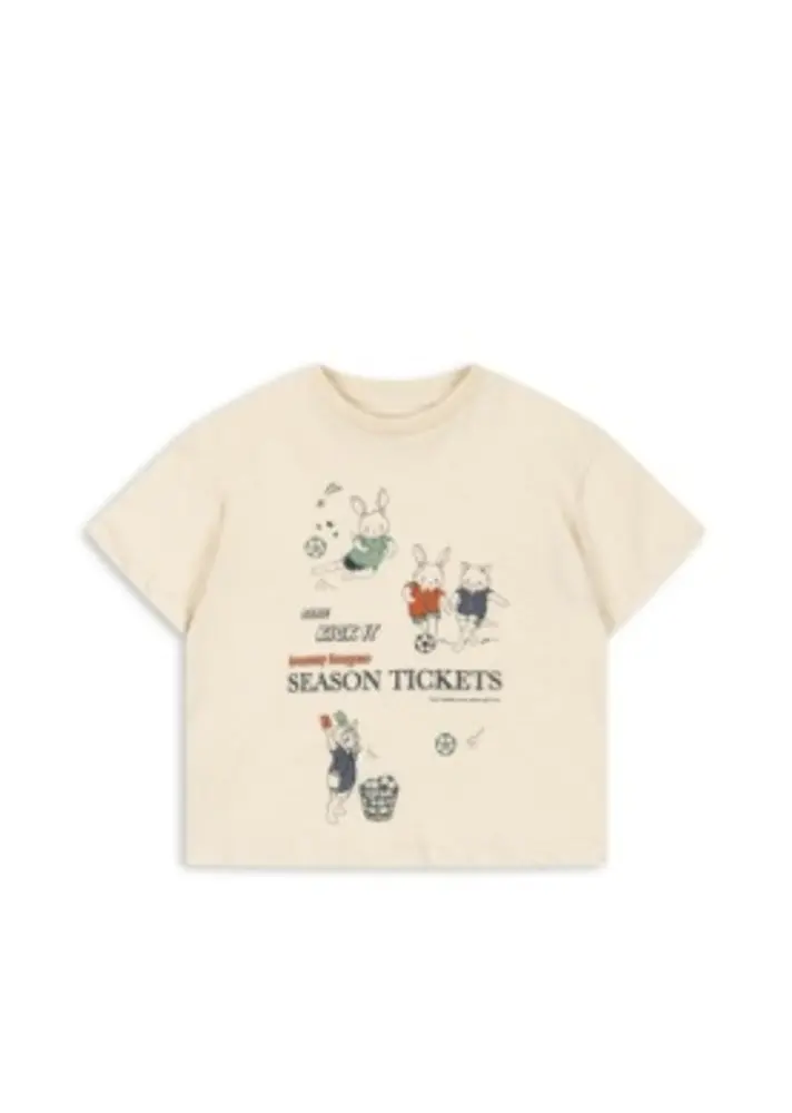 Famo T-Shirt - Almond Milk - 9 MDR. | Barnkläder - Toppar - T-shirts & toppar | BabyMode