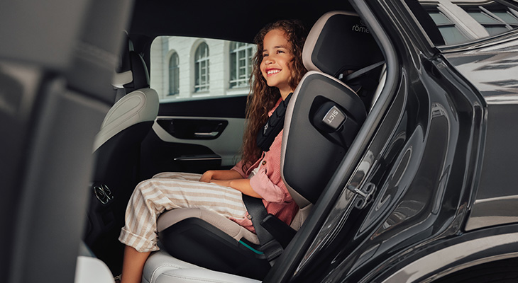 bilbarnstolar-framaatvaenda-bilbarnstolar