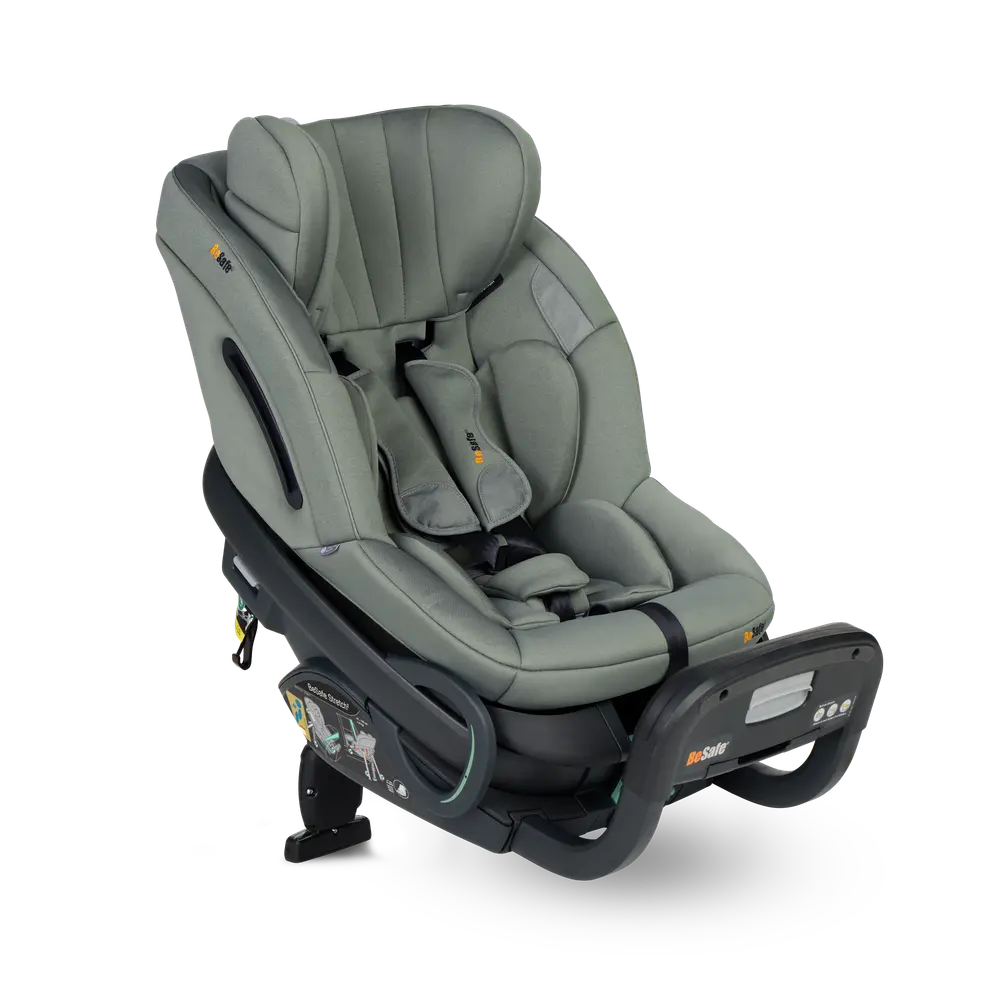 BeSafe Stretch² Bilbarnstol - Meadow Green Soft Breeze | Bilbarnstolar - Bakåtvända bilbarnstolar 9-36 Kg - Bakåtvända bilbarnstolar upp till 36 kg | BabyMode