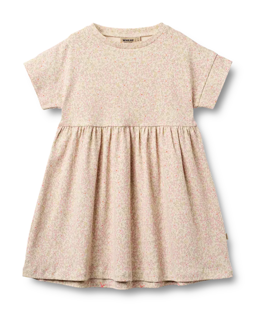 Emilie Jersey Klänning - Coral flowers - 122 | Barnkläder - Toppar - Klänningar - Klänningar | BabyMode