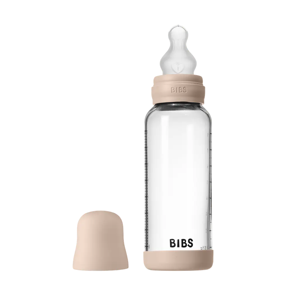 Nappflaska Glas Baby Silikon Medium Slow Flow 240 ml - Blush | Baby & Barn - Äta - Nappflaskor | BabyMode