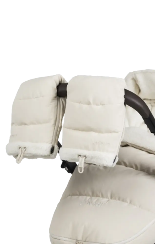 Najell Handvärmare Dun - Oat beige | Barnvagnar - Barnvagnstillbehör - Barnvagnsvantar | BabyMode
