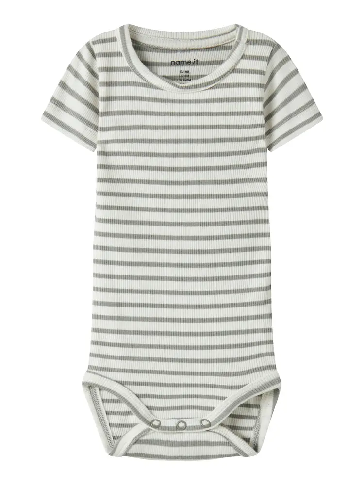 Bani Kortärmad Body - Shadow - 50 | Barnkläder - Bodys & overaller - Kortärmad body | BabyMode