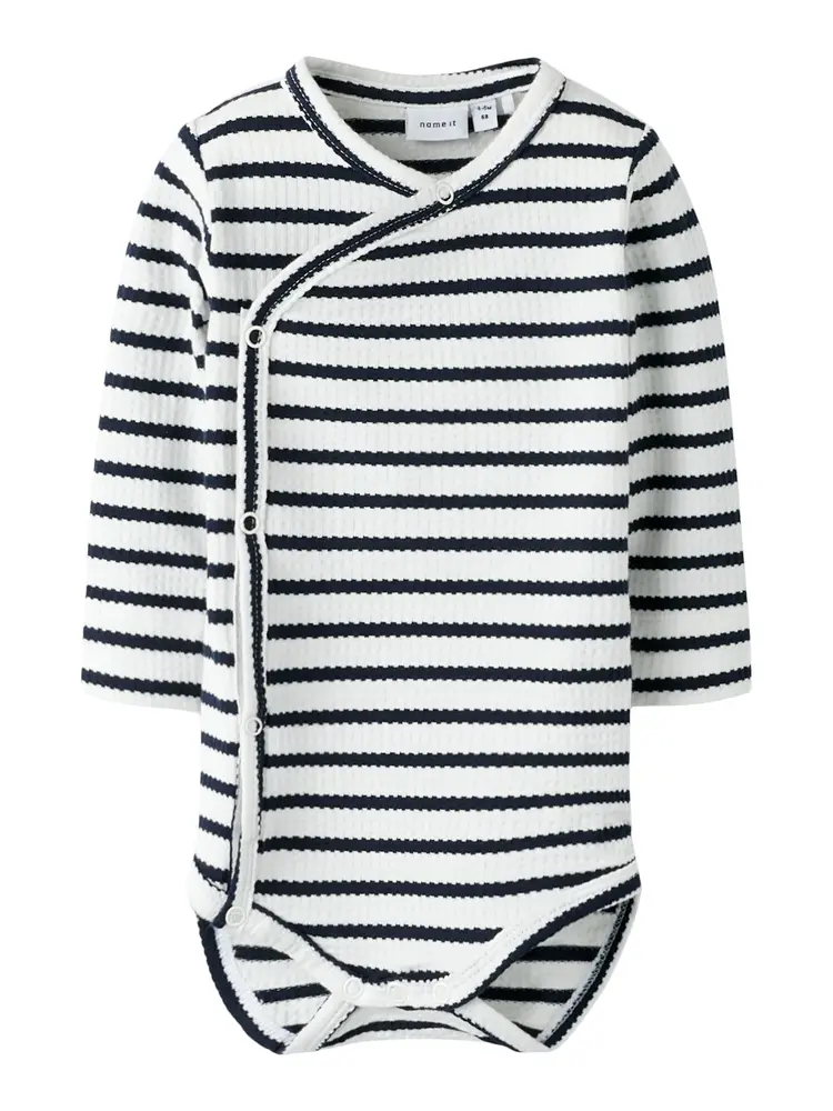 Kattie Långärmad Omlottbody - Cloud Dancer - 68 | Barnkläder - Bodys & overaller - Omlottbody | BabyMode