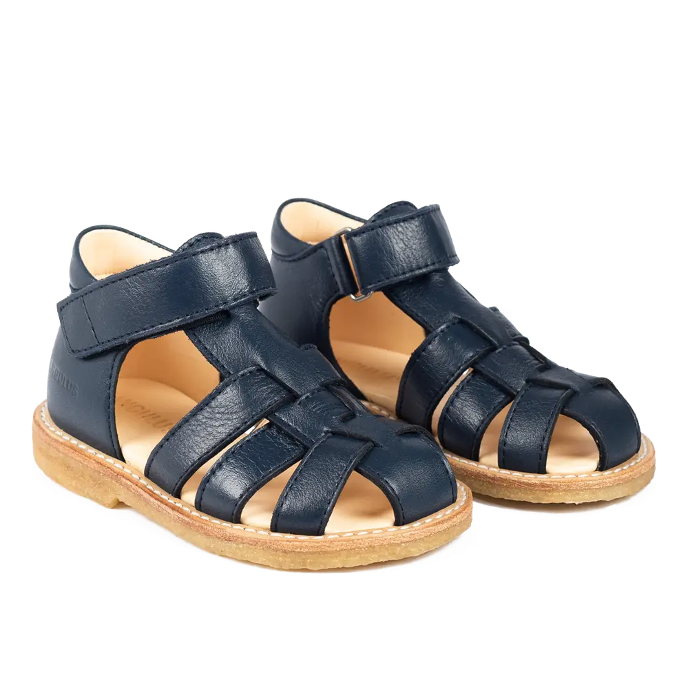 Begynder sandal med velcrolukning - 2585 - 20
